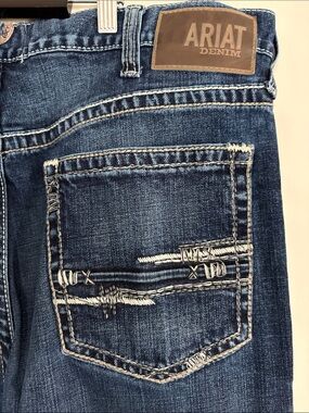 Ariat Men's Relaxed Dark Blue Denim Jeans